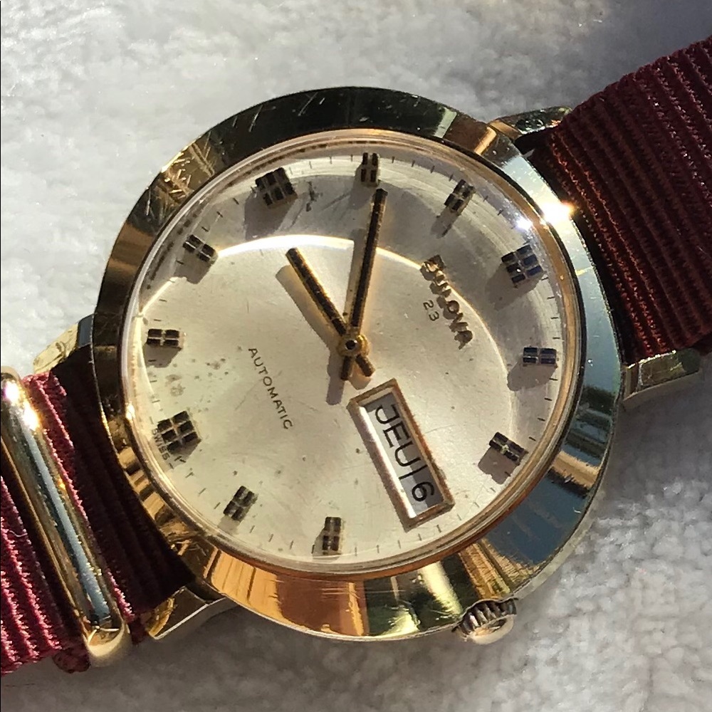 Rare French 1973 Bulova 23 automatic